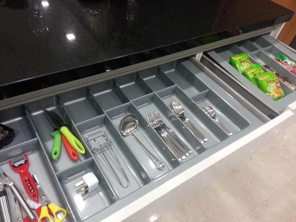 Kl101​ ​Service Suite​ ​​At Soho Suites Klcc กัวลาลัมเปอร์ ภายนอก รูปภาพ