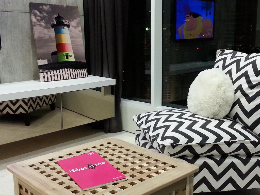 Kl101​ ​Service Suite​ ​​At Soho Suites Klcc กัวลาลัมเปอร์ ภายนอก รูปภาพ